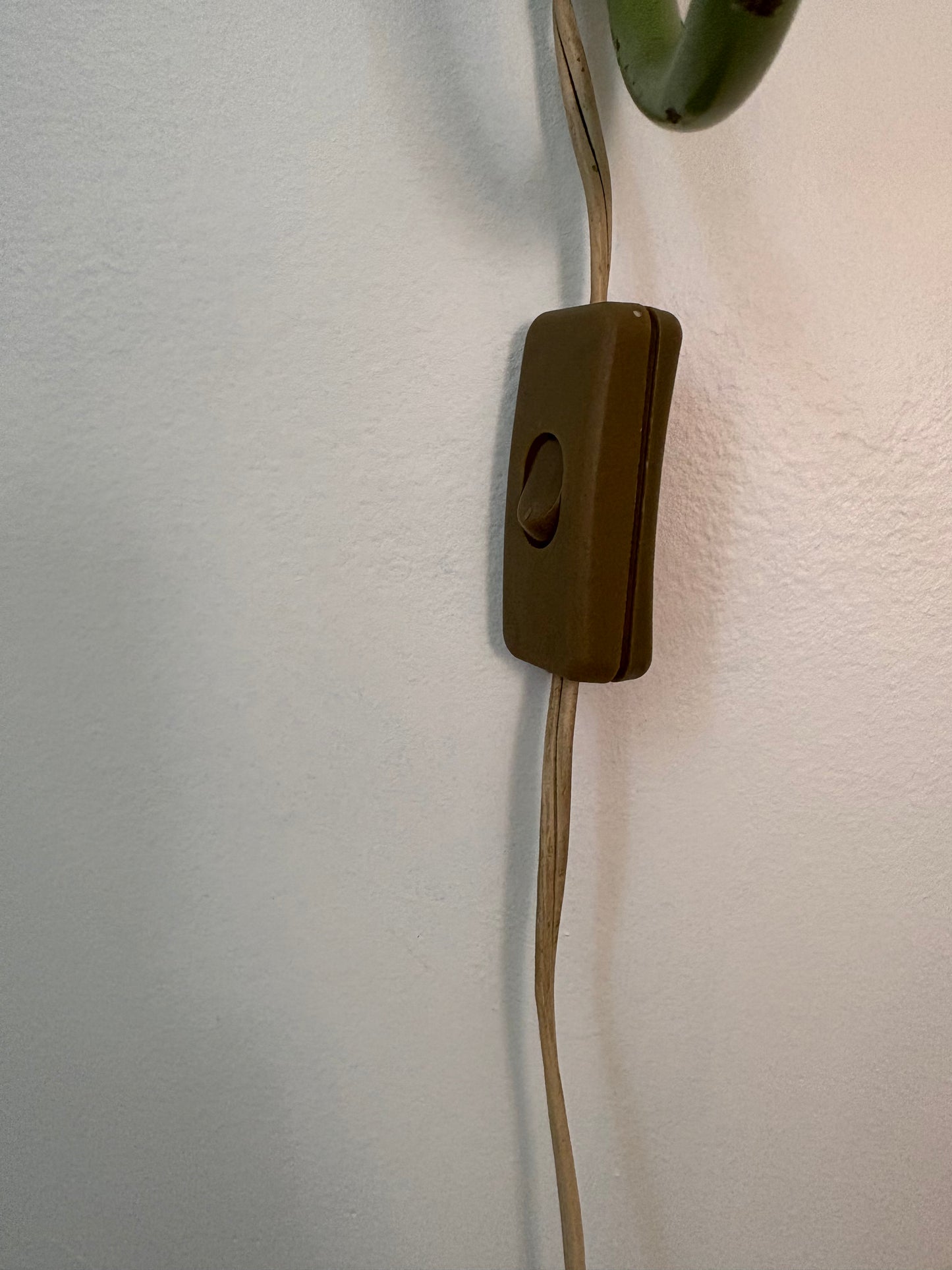 1960s Plug in Tole Wall Sconce