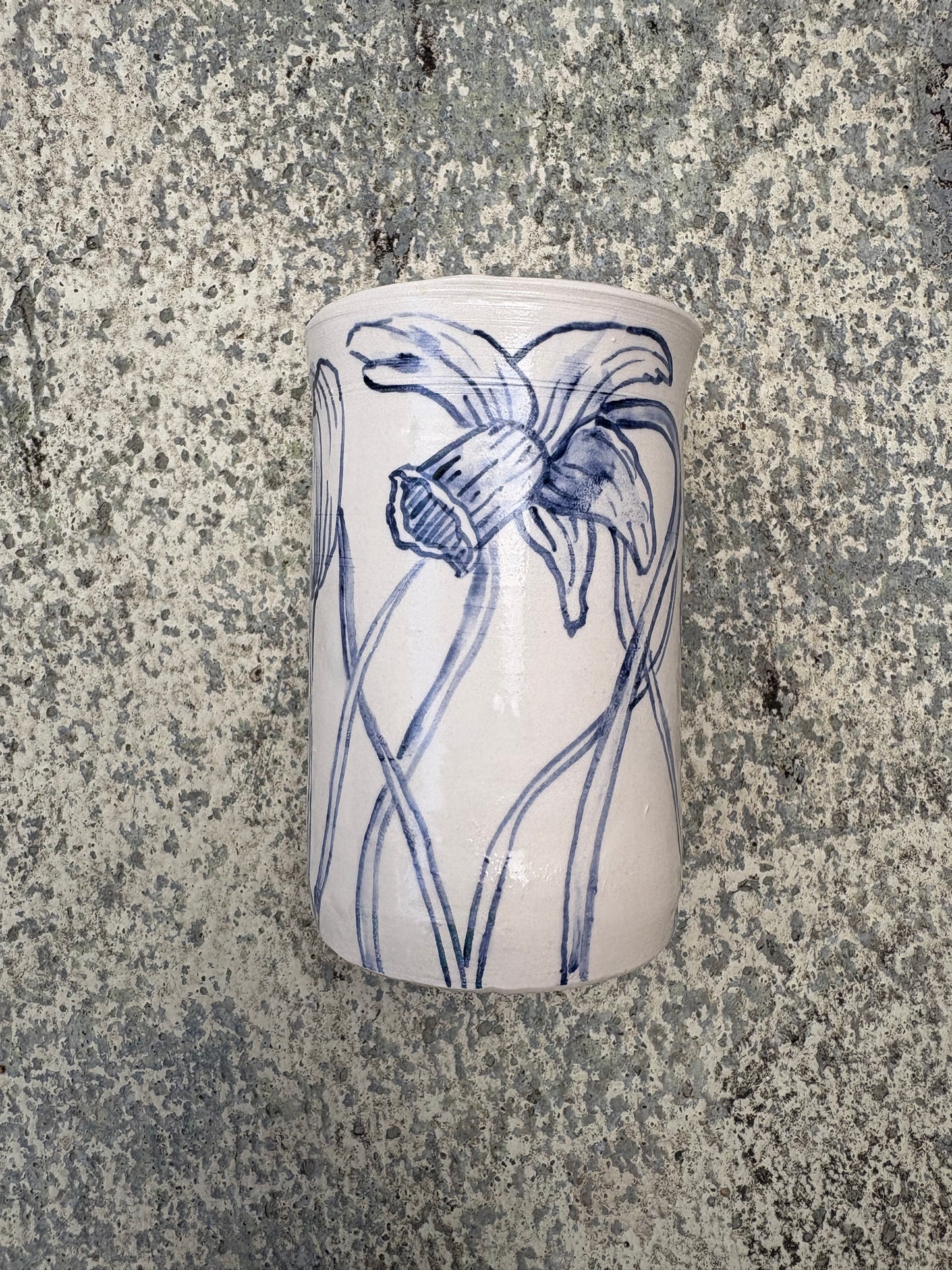 Hand-painted Floral Vase (FREE SHIPPING)