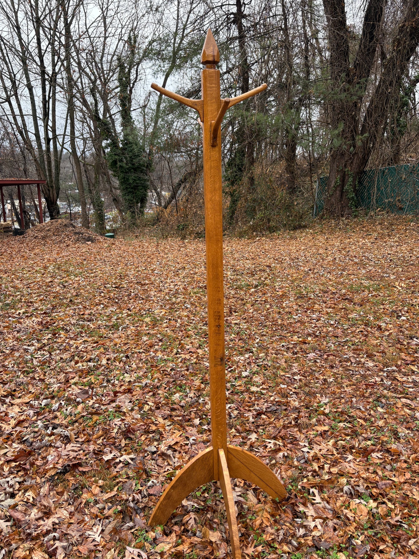 Early 1900s Arts and Crafts Tiger Oak Coat Rack