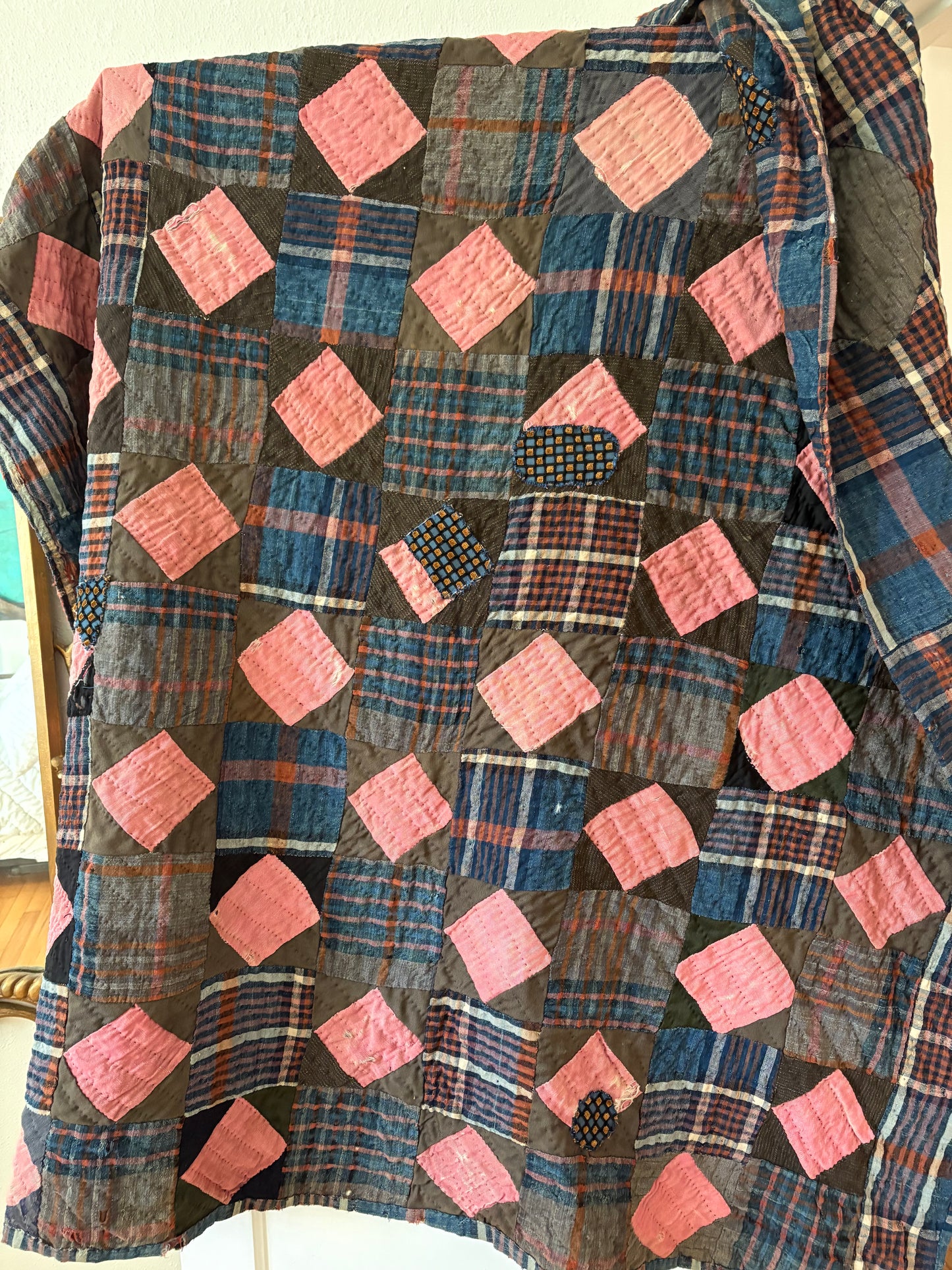 Antique Plaid and Checkered Patchwork Quilt- Twin (FREE SHIPPING)
