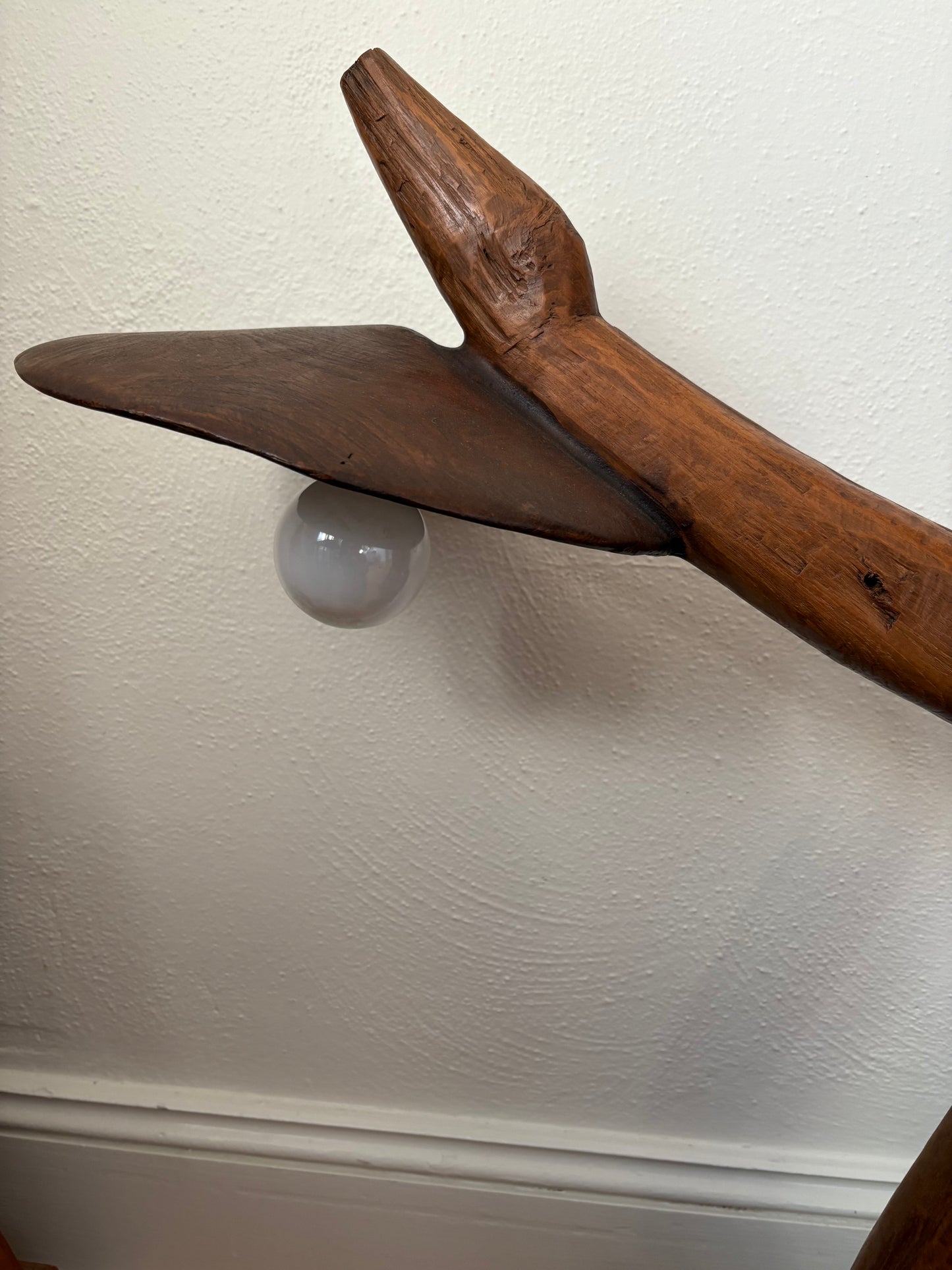 Hobbyist Carved Wood Lamp (FREE SHIPPING)