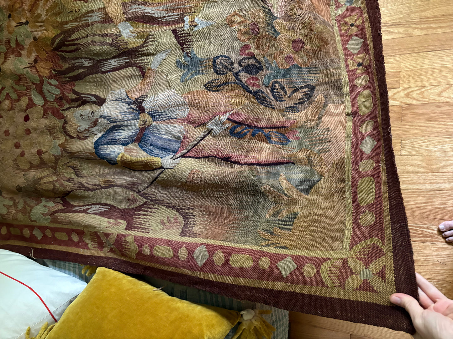Mid 20th Century Earth Toned Wool Hunting Tapestry (FREE SHIPPING)