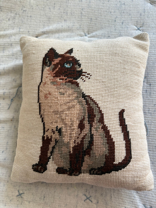 Siamese Cat Needlepoint Pillow with Velvet Back (FREE SHIPPING)