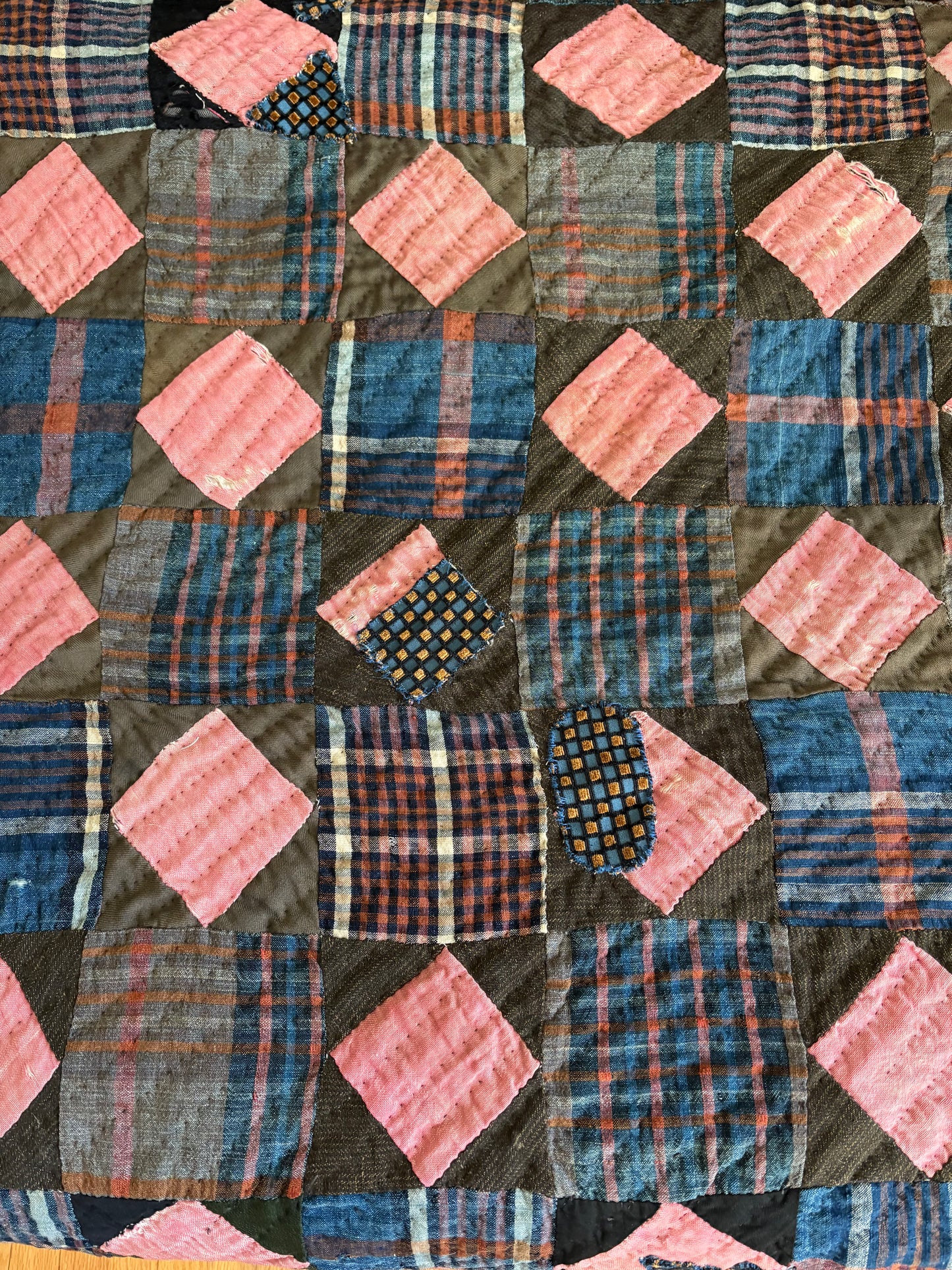 Antique Plaid and Checkered Patchwork Quilt- Twin (FREE SHIPPING)