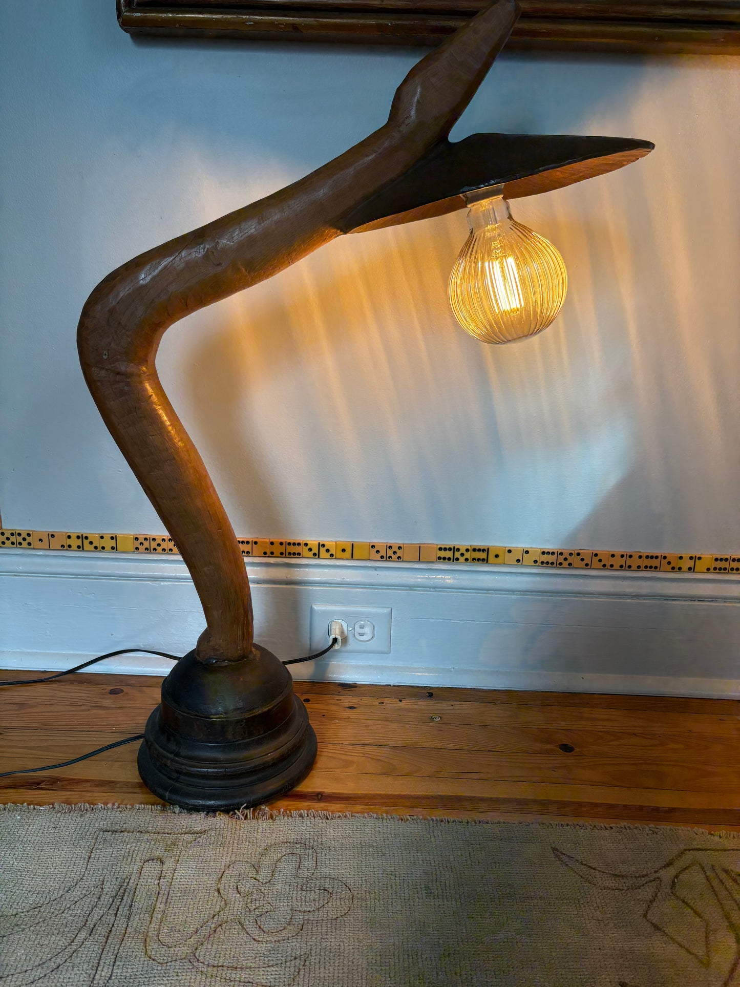 Hobbyist Carved Wood Lamp (FREE SHIPPING)