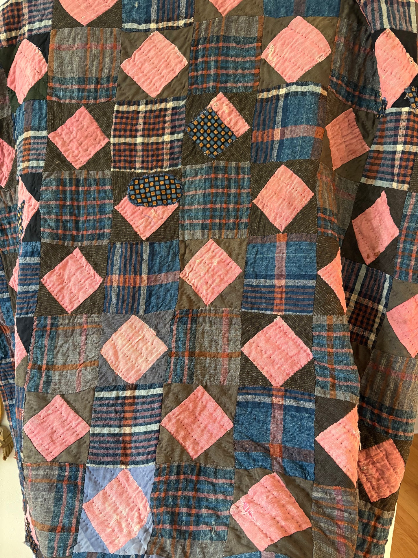 Antique Plaid and Checkered Patchwork Quilt- Twin (FREE SHIPPING)